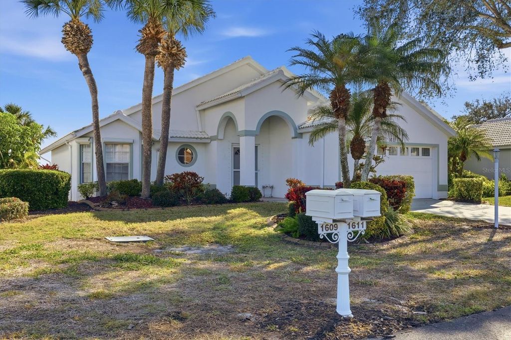 Image 1 of property listing at 1611 SLATE COURT, Venice, FL 34292