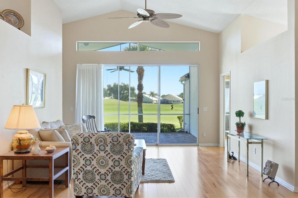 Image 5 of property listing at 1611 SLATE COURT, Venice, FL 34292