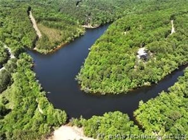 1103 Brown Bear Trail, Kansas, OK 74347