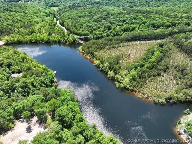 1103 Brown Bear Trail, Kansas, OK 74347