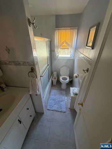 690 Cypress Street, New Milford, NJ 07646