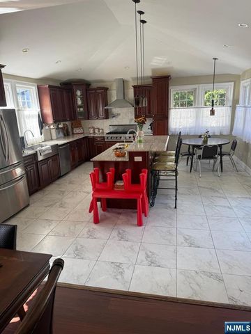 690 Cypress Street, New Milford, NJ 07646