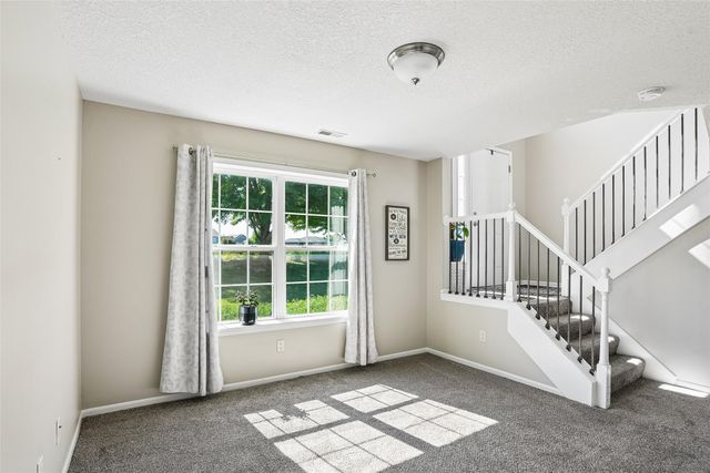 4627 NE Mcdougal Lane, Ankeny, IA 50021