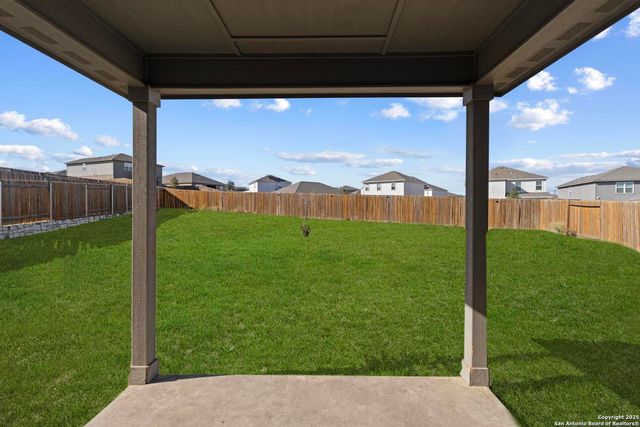 9303 Aniston Blf, Converse, TX 78109