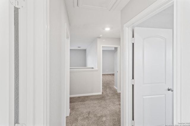 9303 Aniston Blf, Converse, TX 78109