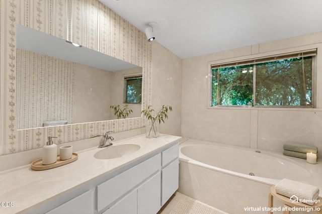 2600 Coed Place, Grants Pass, OR 97527
