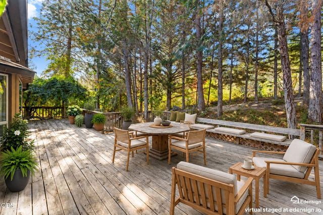 2600 Coed Place, Grants Pass, OR 97527