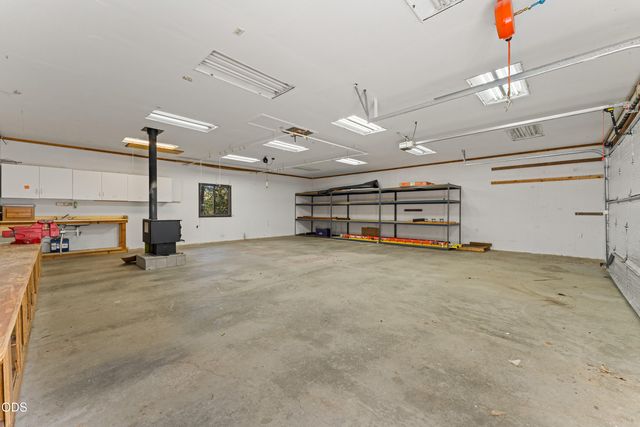 2600 Coed Place, Grants Pass, OR 97527
