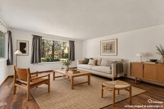 2600 Coed Place, Grants Pass, OR 97527