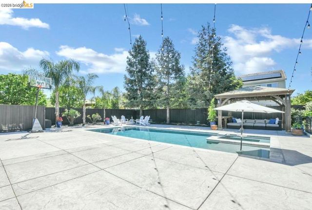 1605 Lone Oak Rd, Brentwood, CA 94513