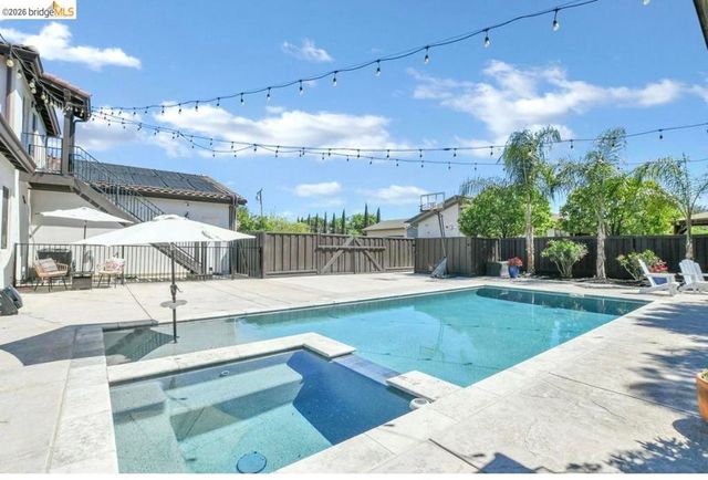 1605 Lone Oak Rd, Brentwood, CA 94513