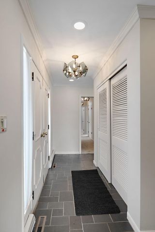 203 Oakridge Court, Valparaiso, IN 46385