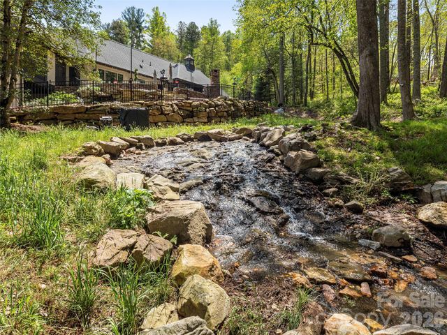 41 Bear Flower Trail, Arden, NC 28704