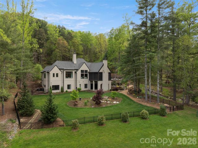 41 Bear Flower Trail, Arden, NC 28704