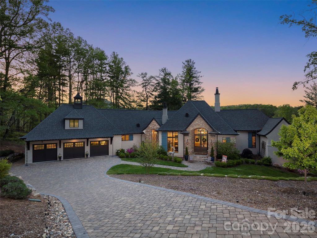 41 Bear Flower Trail, Arden, NC 28704