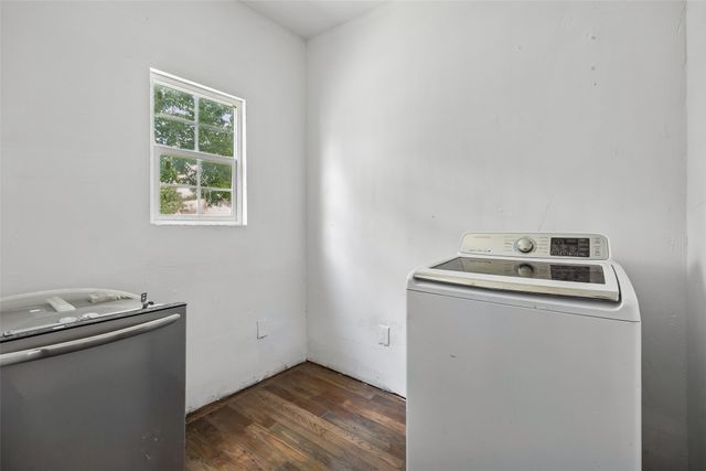 2830 Tanner Street, Dallas, TX 75215