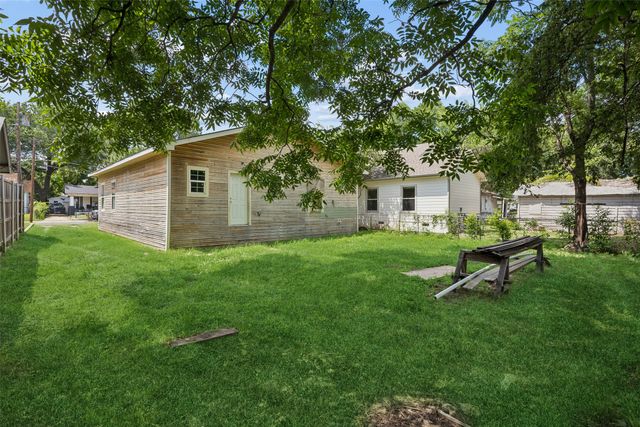 2830 Tanner Street, Dallas, TX 75215