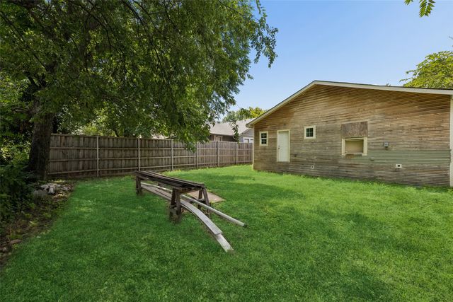 2830 Tanner Street, Dallas, TX 75215