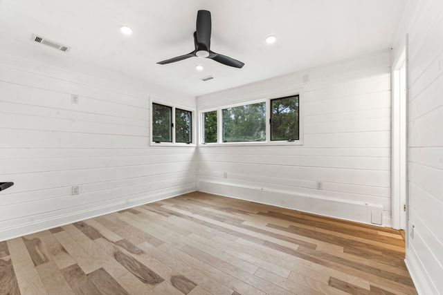 2018 N West Street, Wheaton, IL 60187