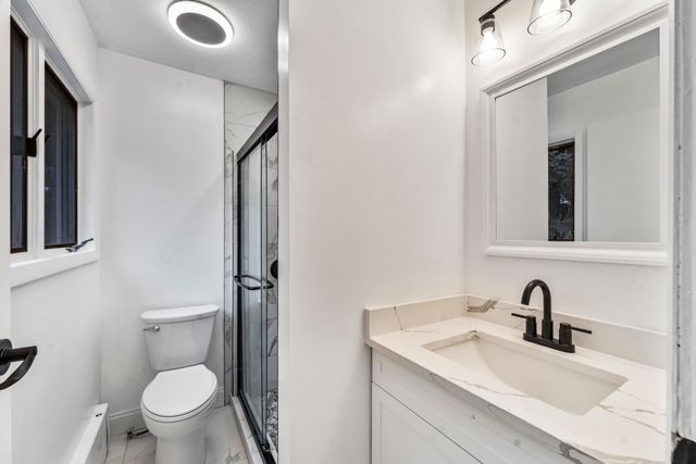 2018 N West Street, Wheaton, IL 60187