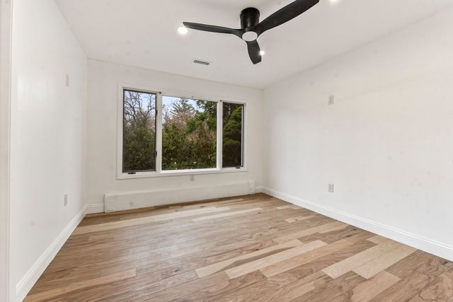 2018 N West Street, Wheaton, IL 60187