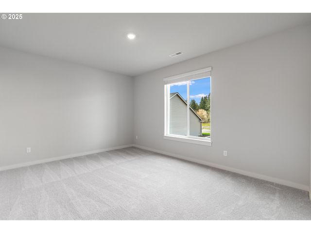 3608 Ne 170th St, Vancouver, WA 98686