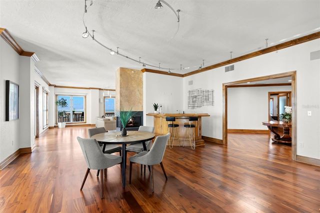 288 BEACH DRIVE NE PH-2A, St Petersburg, FL 33701