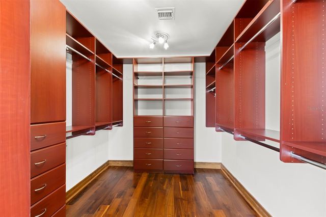 288 BEACH DRIVE NE PH-2A, St Petersburg, FL 33701