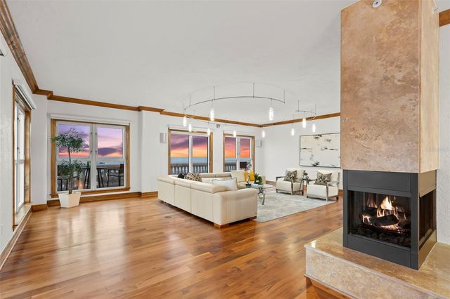 288 BEACH DRIVE NE PH-2A, St Petersburg, FL 33701