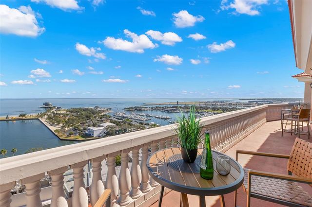 288 BEACH DRIVE NE PH-2A, St Petersburg, FL 33701