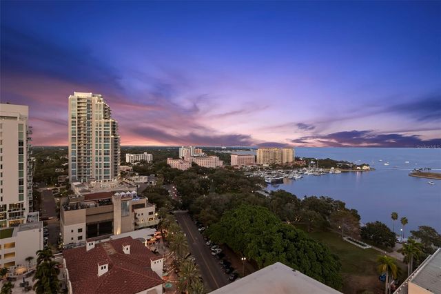 288 BEACH DRIVE NE PH-2A, St Petersburg, FL 33701