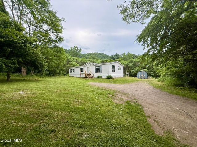 56 Todd Road, Argyle, NY 12809
