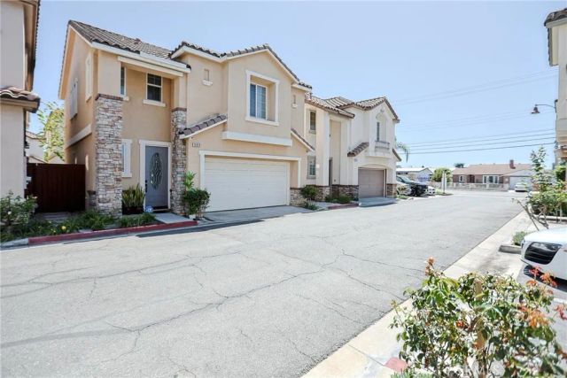 13470 Freedom Way, Westminster, CA 92683