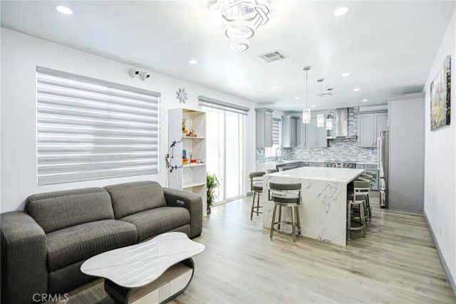 13470 Freedom Way, Westminster, CA 92683