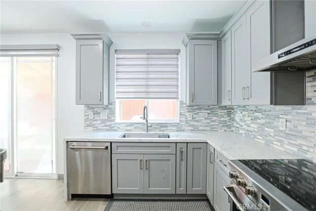13470 Freedom Way, Westminster, CA 92683