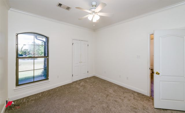 8064 Chickamauga Trail, Shreveport, LA 71107