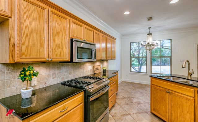 8064 Chickamauga Trail, Shreveport, LA 71107