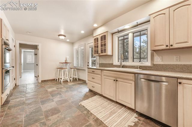 19070 White Fawn Drive, Monument, CO 80132