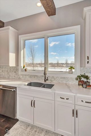 11483 Zermatt Drive, Frankfort, IL 60423