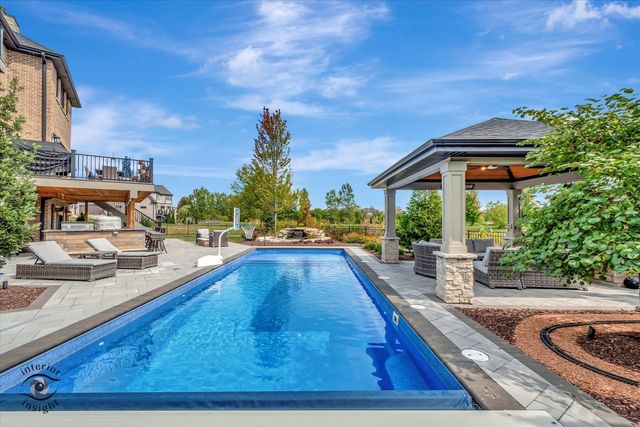 11483 Zermatt Drive, Frankfort, IL 60423