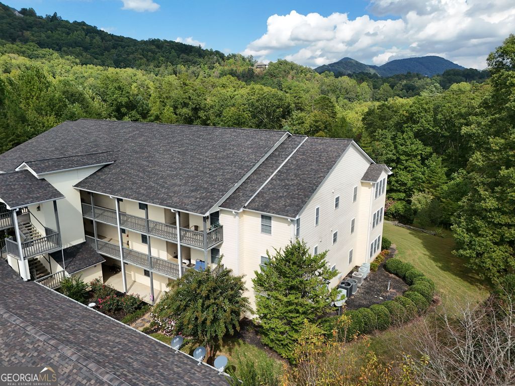 258 Ginger Creek Lane UNIT 104, Clayton, GA 30525 — exterior
