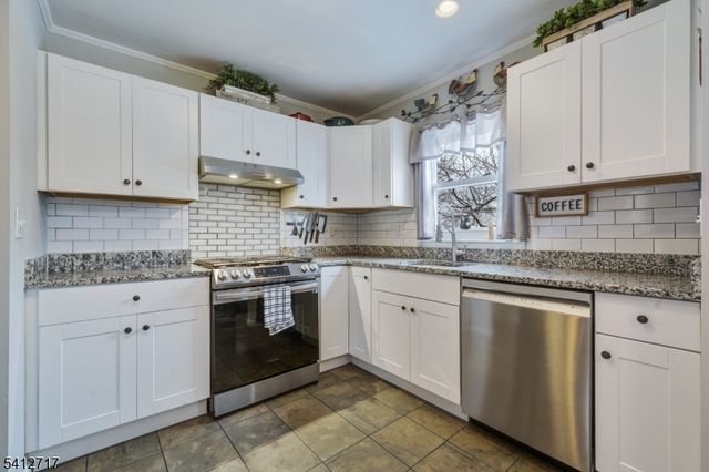 793 Garden St, Rahway City, NJ 07065