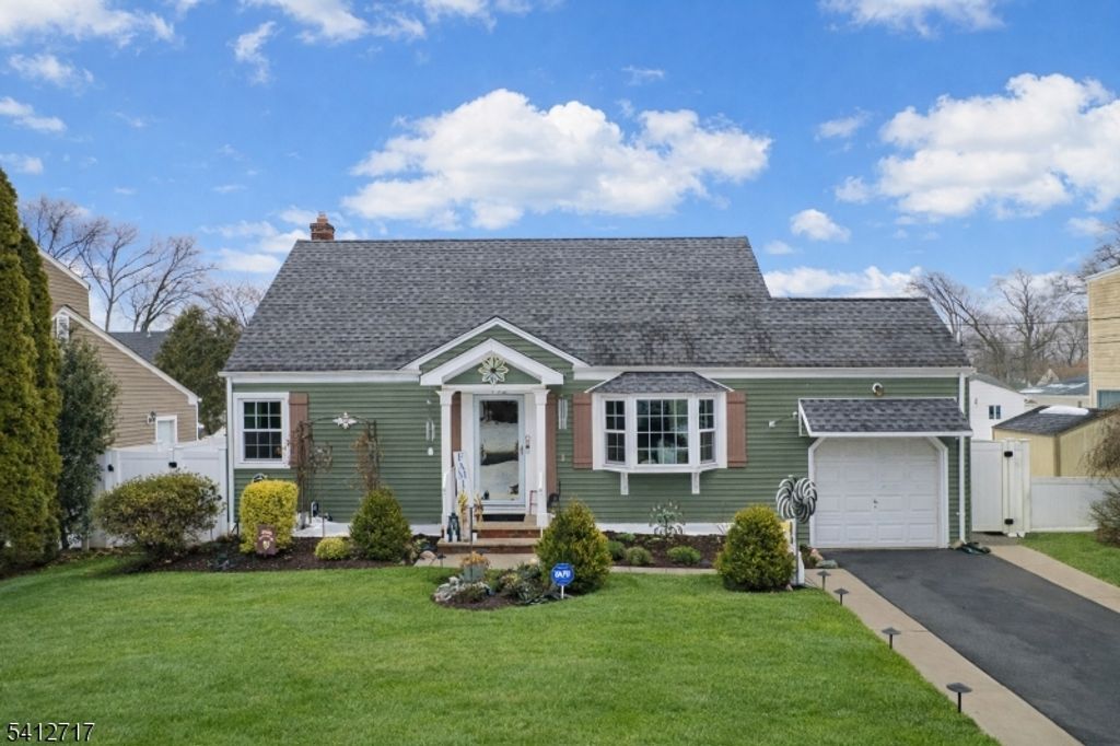 793 Garden St, Rahway City, NJ 07065