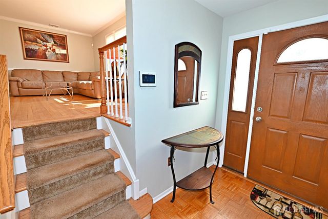 7 Robin Road, Fanwood, NJ 07023