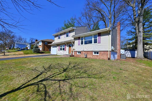 7 Robin Road, Fanwood, NJ 07023