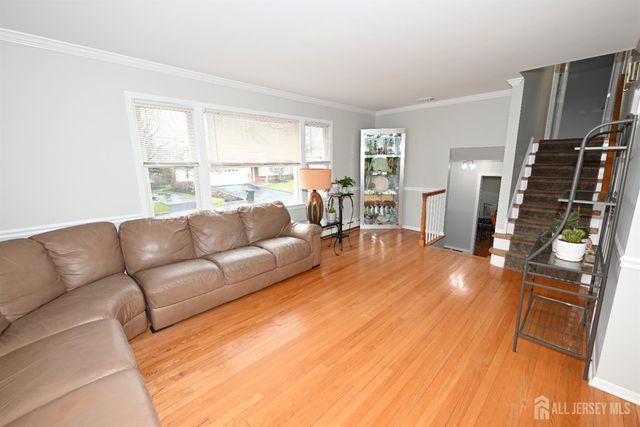 7 Robin Road, Fanwood, NJ 07023