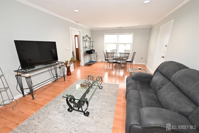 7 Robin Road, Fanwood, NJ 07023