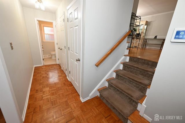 7 Robin Road, Fanwood, NJ 07023