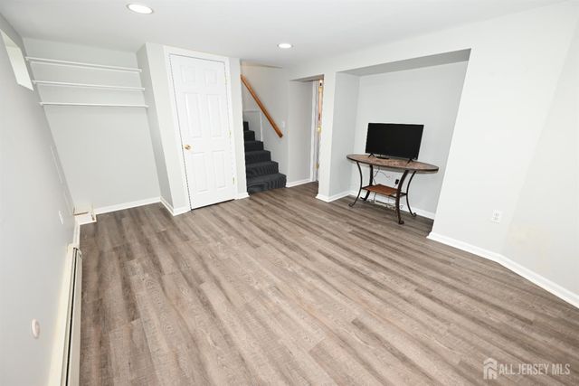 7 Robin Road, Fanwood, NJ 07023