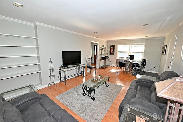 7 Robin Road, Fanwood, NJ 07023